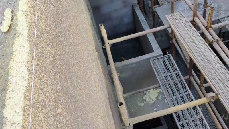 挤塑板与聚氨酯保温：性能差异与适用场景解析